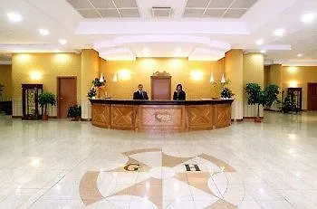 Gold Hotel