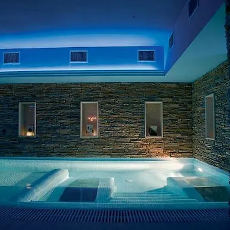 Gold Hotel 4*